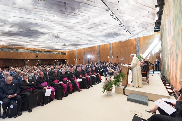 21 June 2018, Geneva, Switzerland: Pope Francis speaks at an Ecumenical Encounter between Pope Francis and the World Council of Churches on 21 June. On 21 June 2018, the World Council of Churches receives a visit from Pope Francis of the Roman Catholic Church. Held under the theme of Ecumenical Pilgrimage - Walking, Praying and Working Together, the landmark visit is a centrepiece of the ecumenical commemoration of the WCC's 70th anniversary. The visit is only the third by a pope, and the first time that such an occasion was dedicated to visiting the WCC.